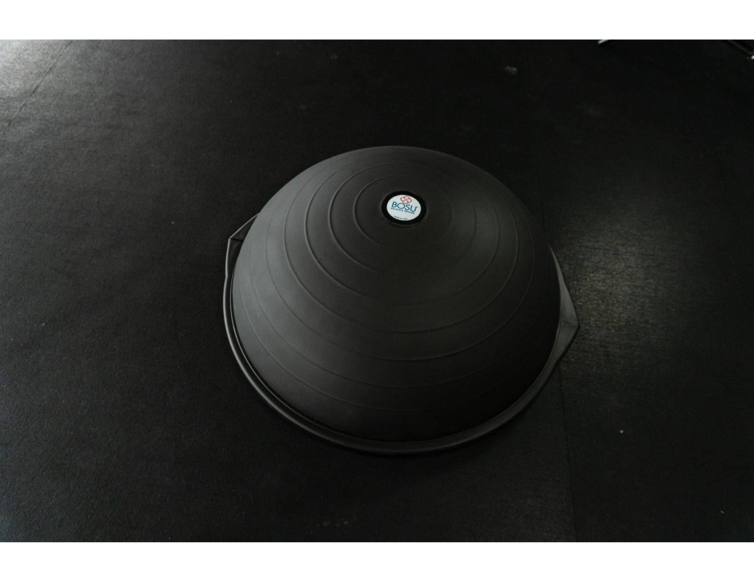 Bosu balance trainer PRO black edition