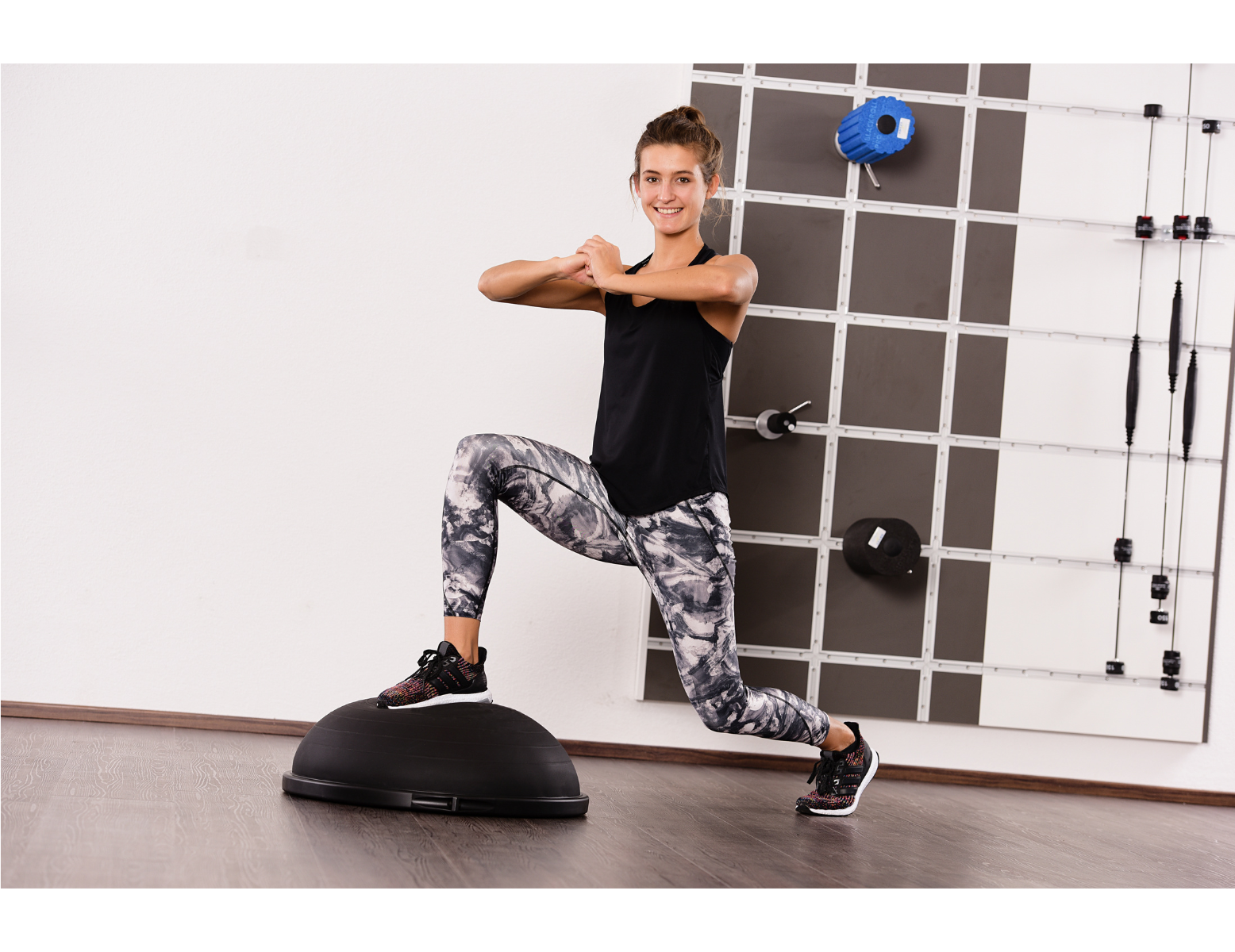 Bosu balance trainer PRO black edition