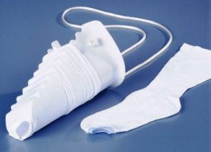 Kousenaantrekker voor compressiekousen 15 cm breed, 14,5 cm hoog -- A75441