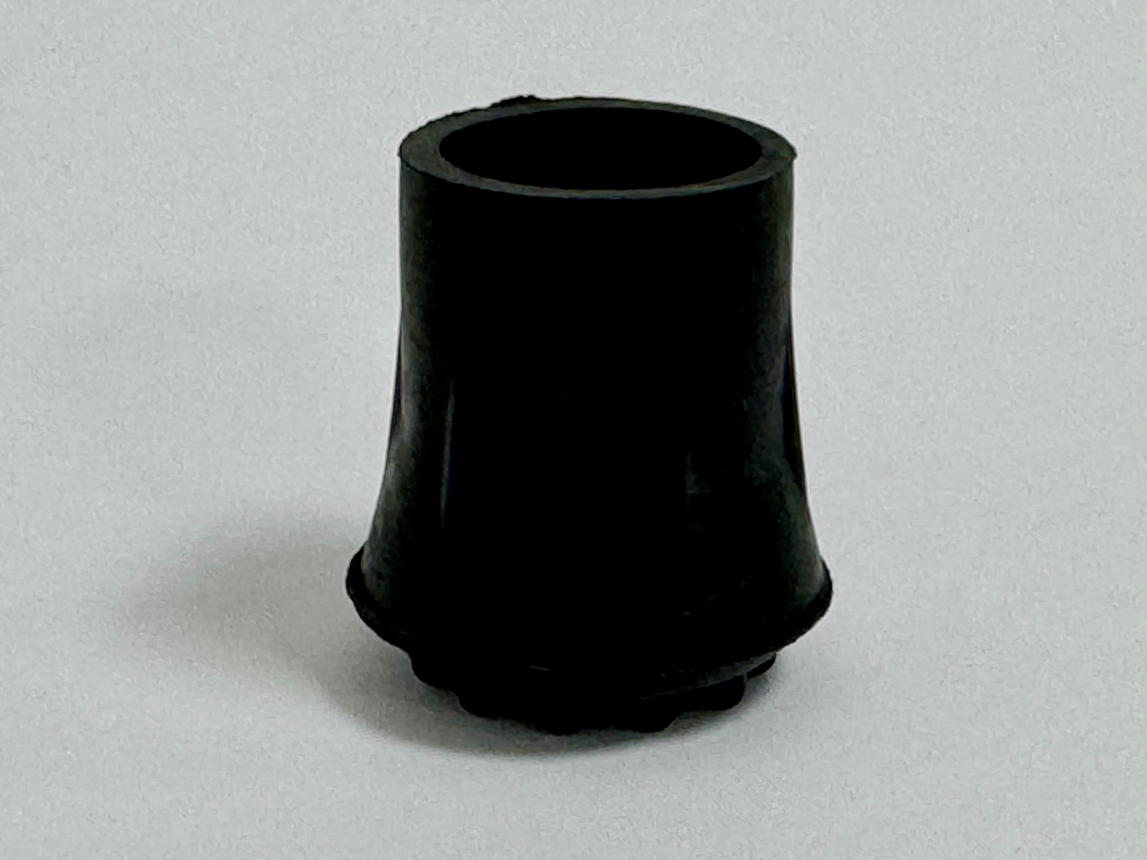 Rubberen dop voor kruk/wandelstok 22 mm zwart bell shape (1) -- 091168202
